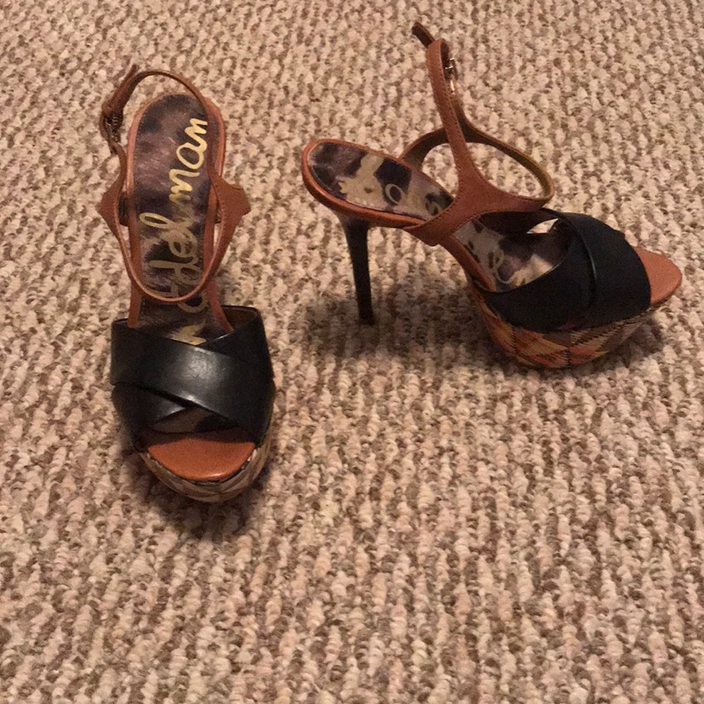 Sam Edelman Heels - Picture 2 of 5